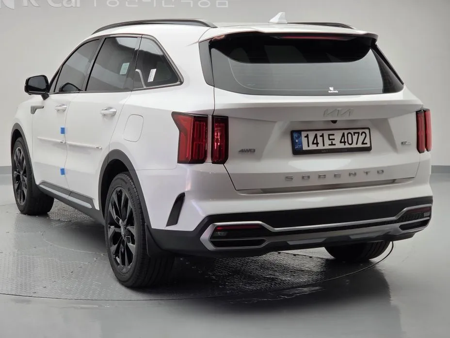 Kia Sorento — фото 6
