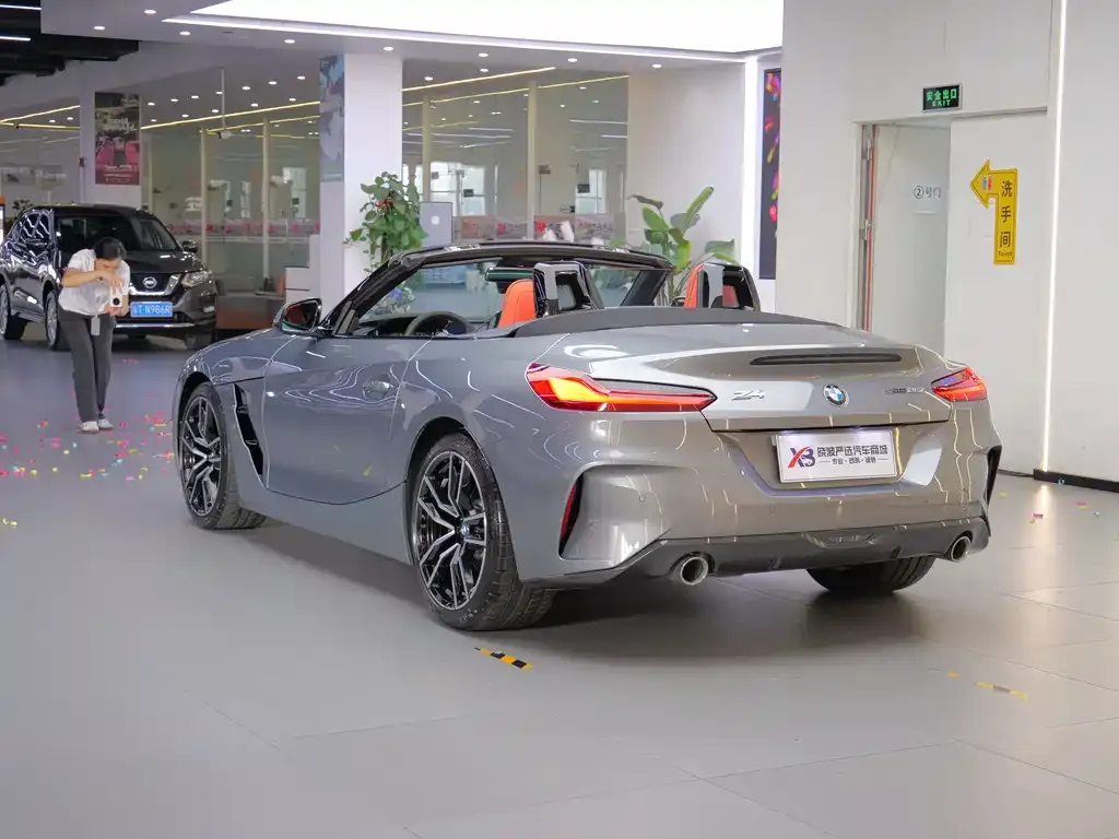 BMW Z4 — фото 4