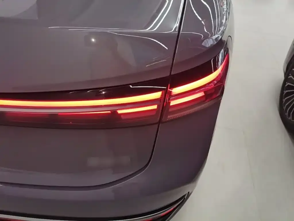 Volkswagen Passat — фото 5