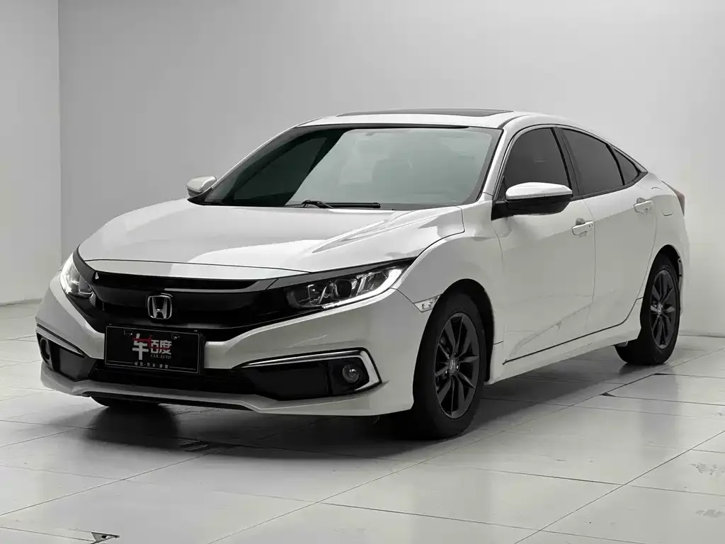 Honda Civic — фото 1