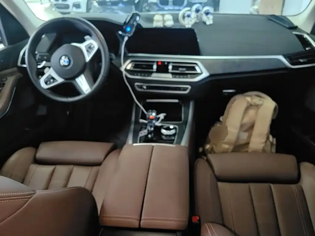 BMW X5 (Import) — фото 2