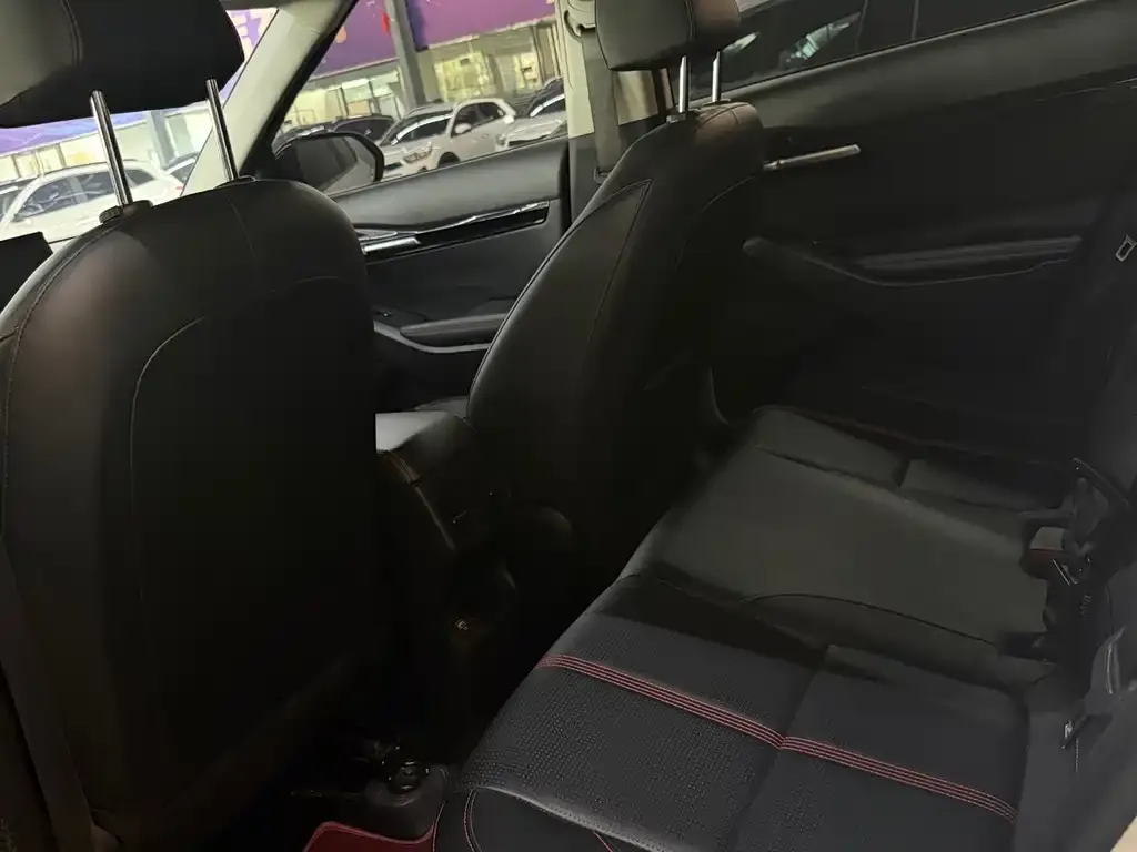 Kia KX3 — фото 3