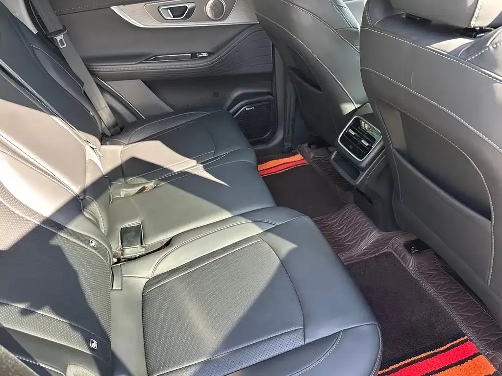 Chery Tiggo 8 PRO — фото 3