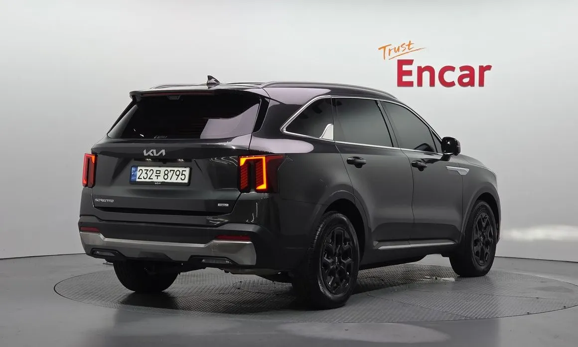 Kia Sorento — фото 2