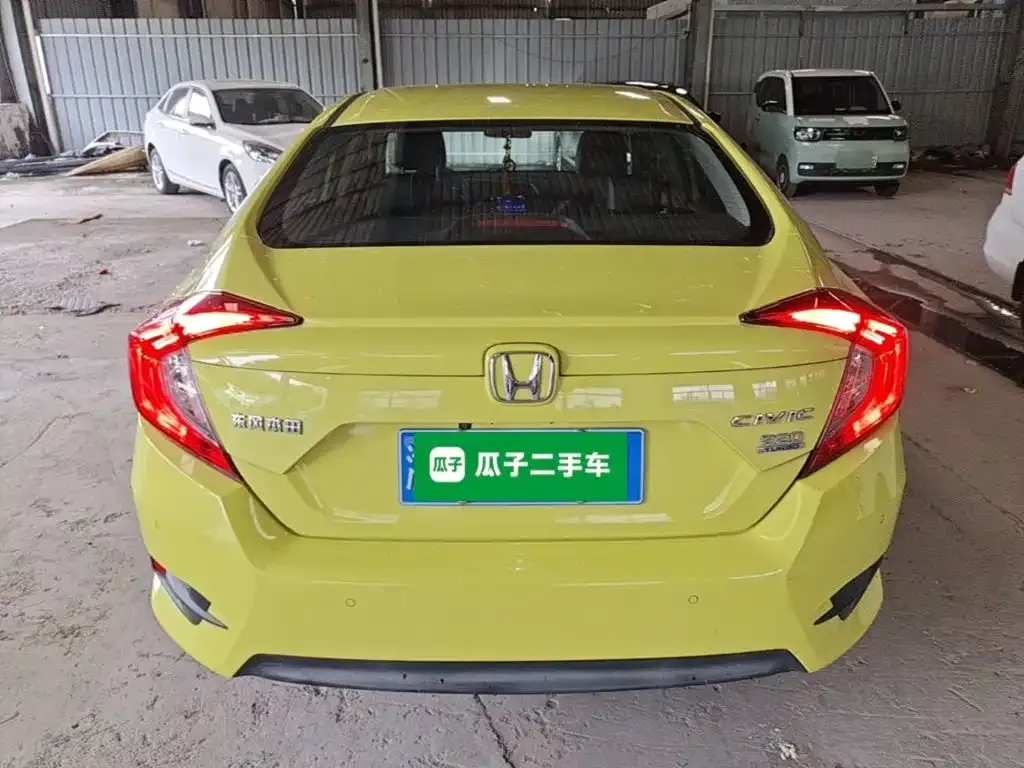 Honda Civic — фото 9
