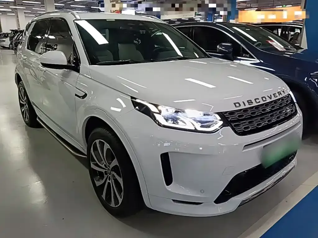 Land Rover Discovery Sport Hybrid — фото 7