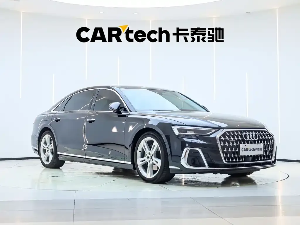 Audi A8 — фото 8