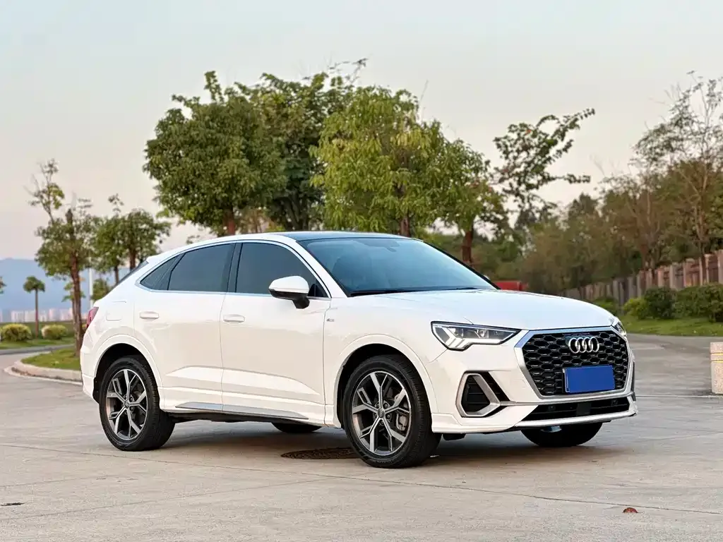 Audi Q3 Sportback — фото 9