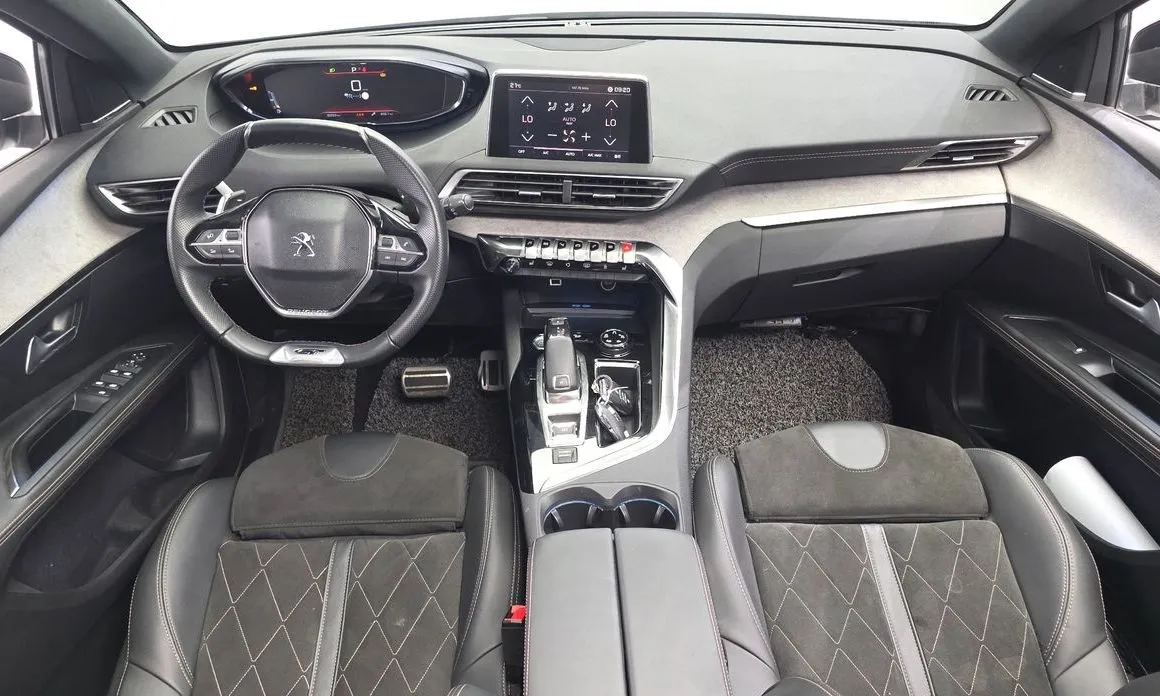 Peugeot 5008 — фото 10