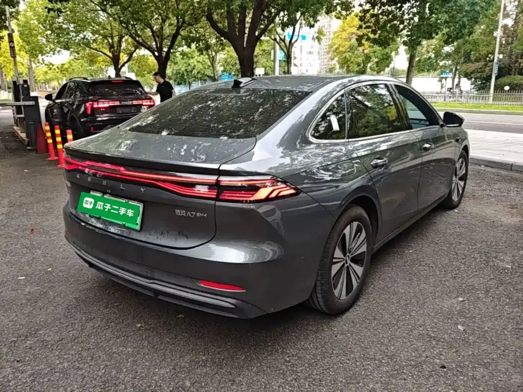Geely Galaxy A7 EM — фото 9