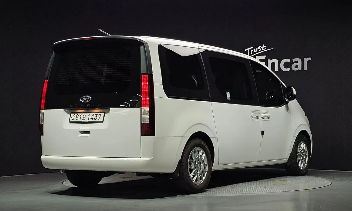 Hyundai Staria — фото 4