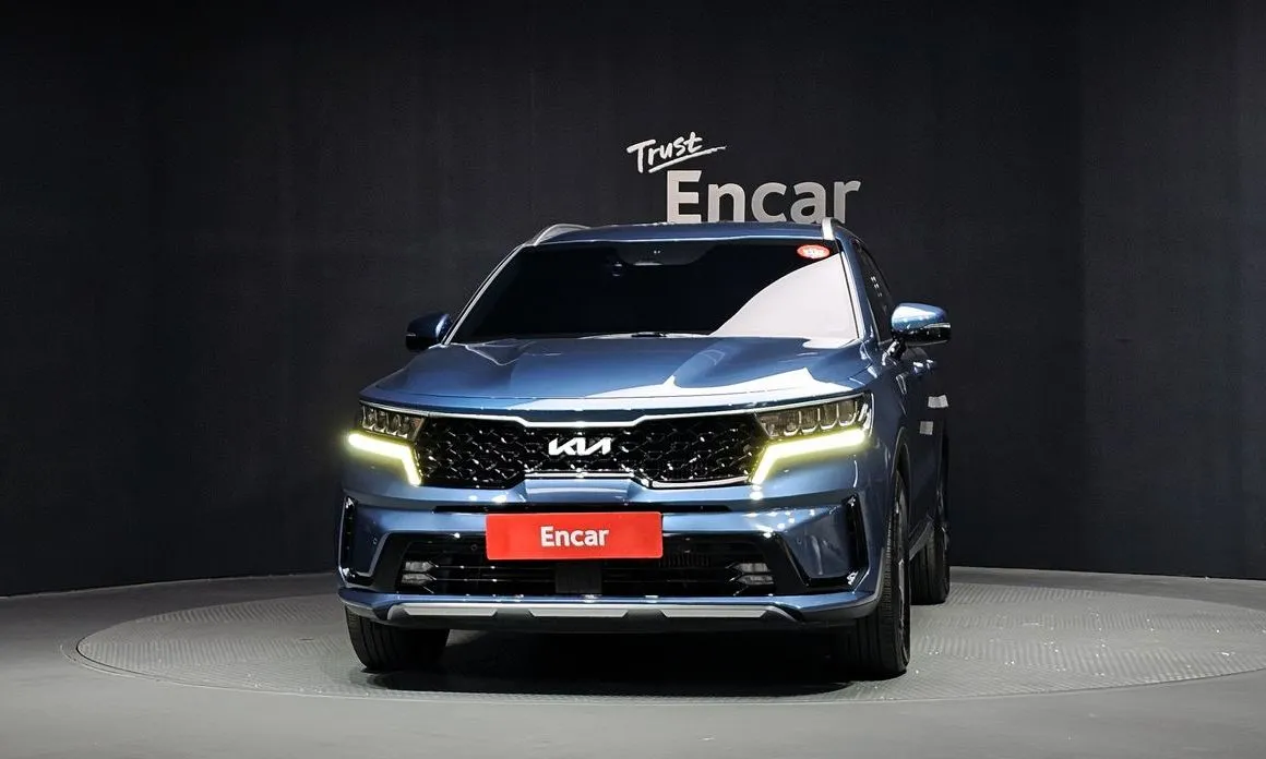 Kia Sorento — фото 4