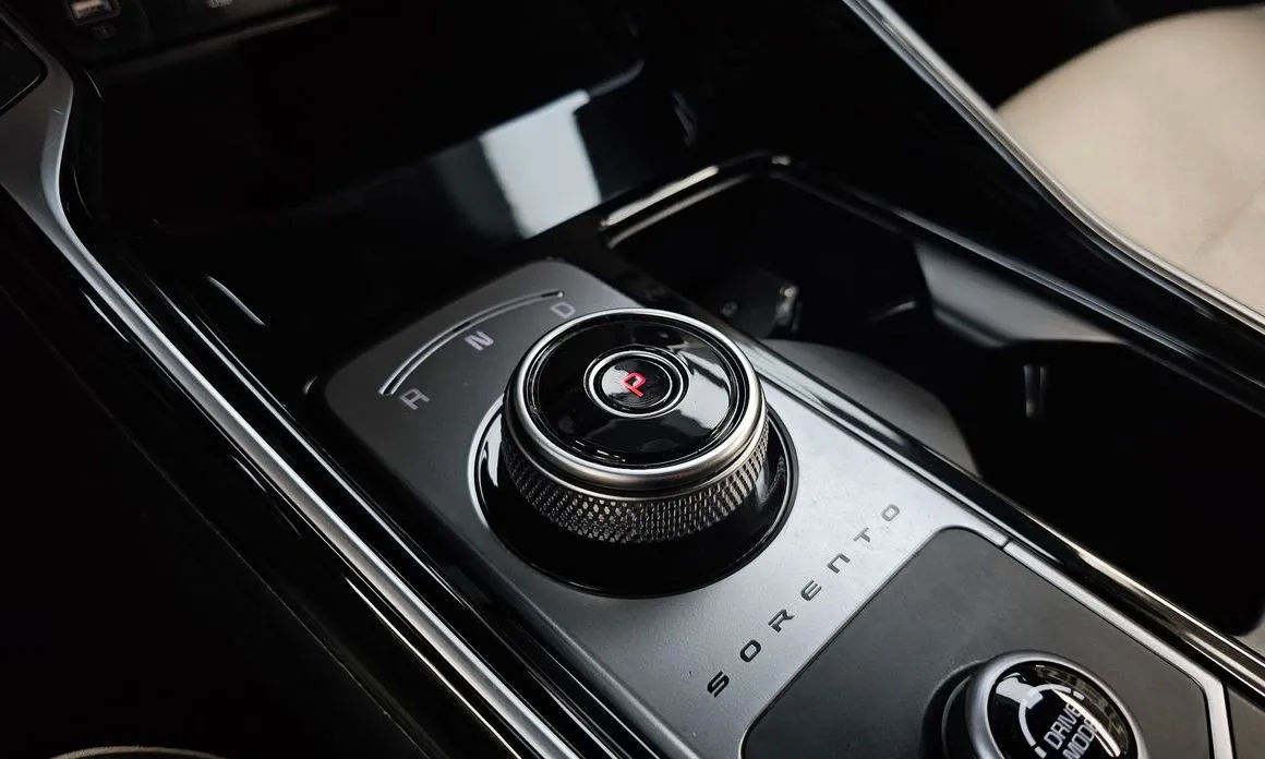 Kia Sorento — фото 2