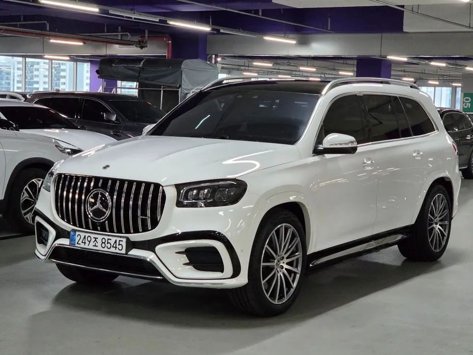 Mercedes-Benz GLS-Class — фото 9