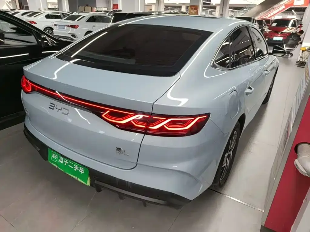 BYD Qin L — фото 7