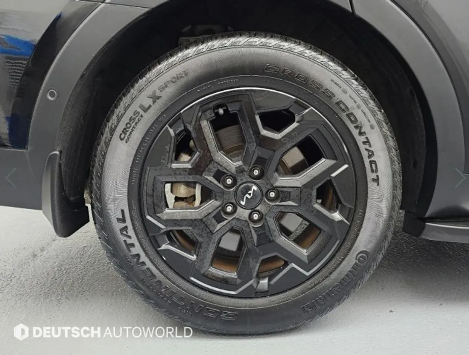 Kia Sorento — фото 7