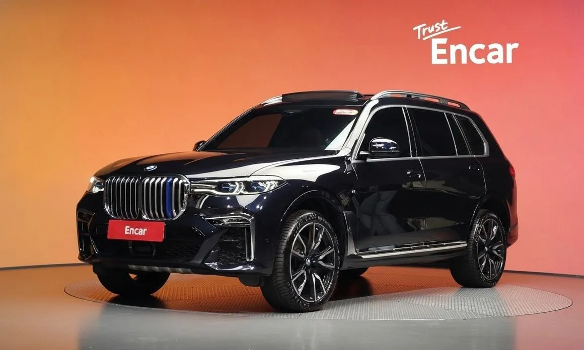 BMW X7 — фото 1