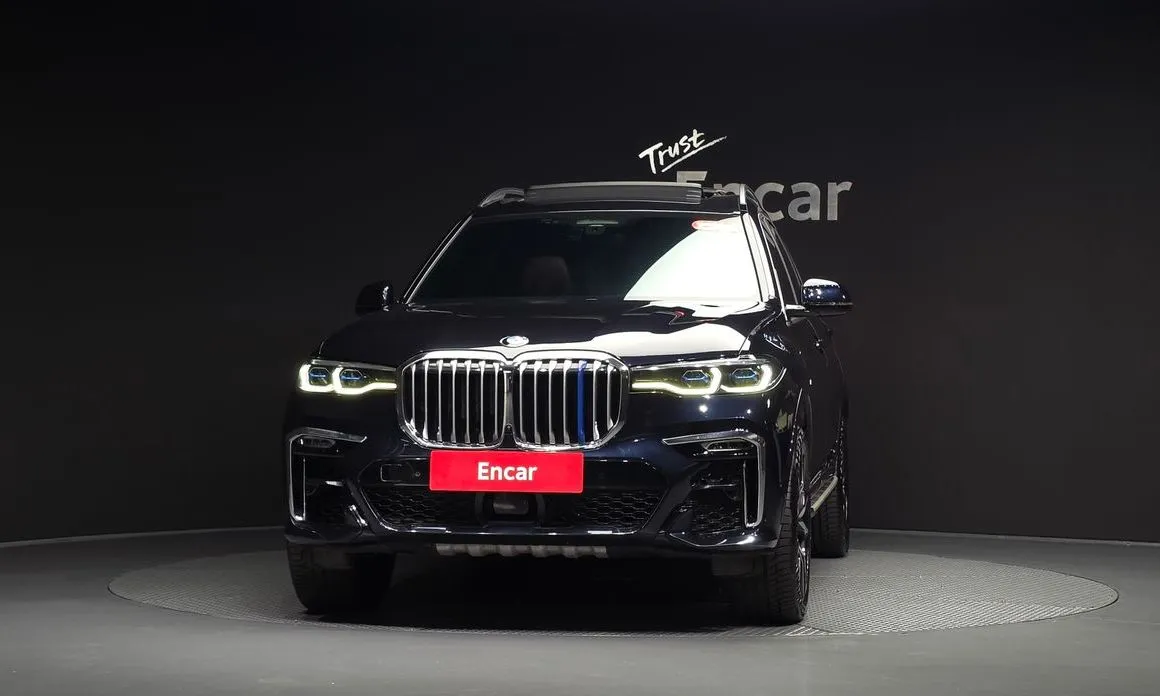 BMW X7 — фото 3