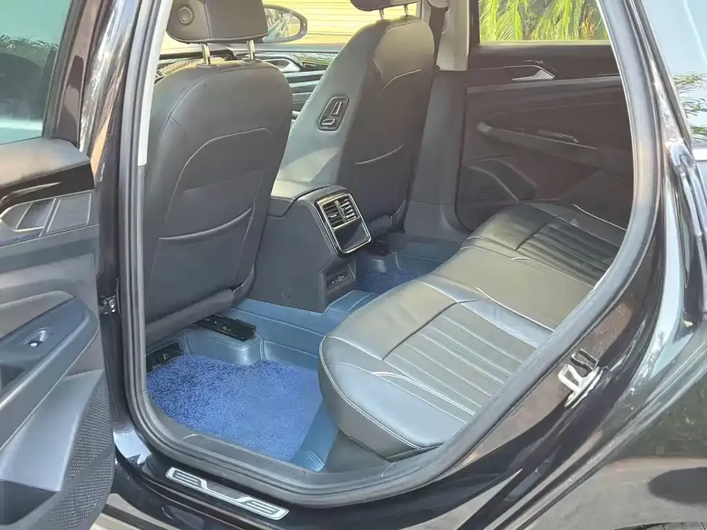 Volkswagen Passat — фото 2