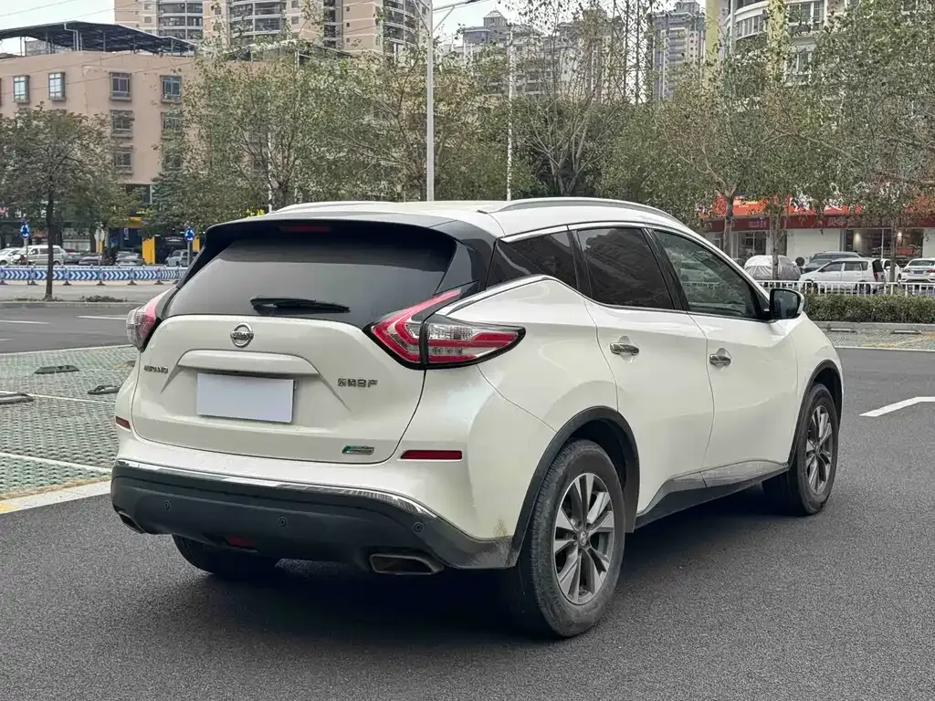 Nissan Murano — фото 7
