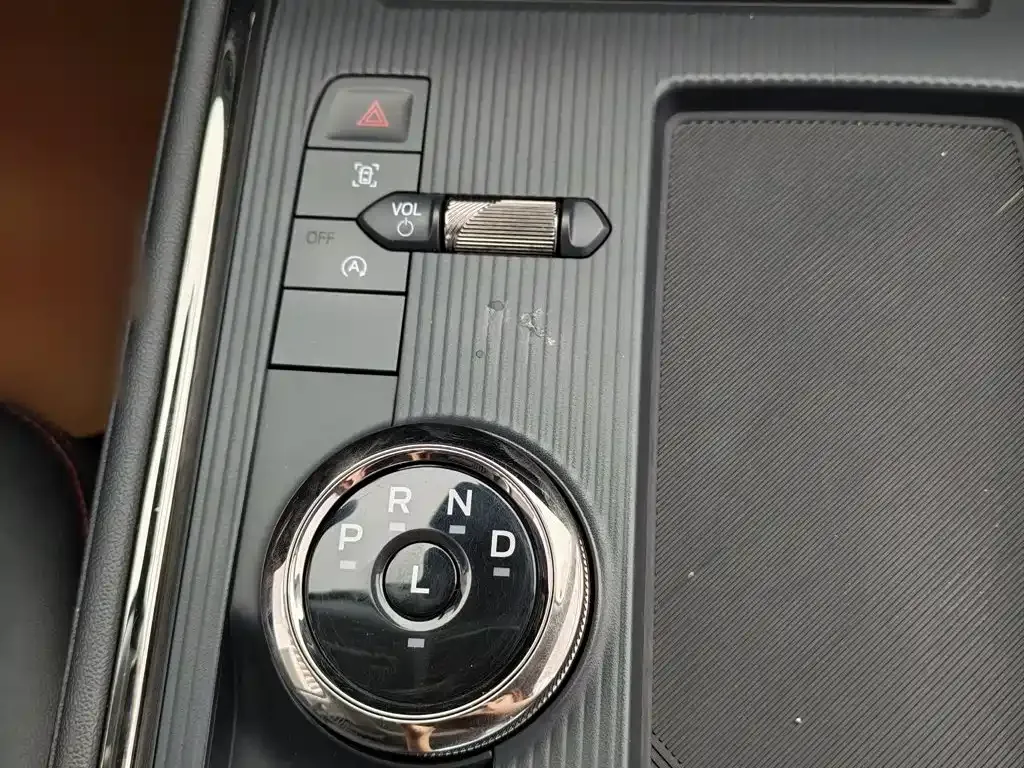 Ford Mondeo — фото 6