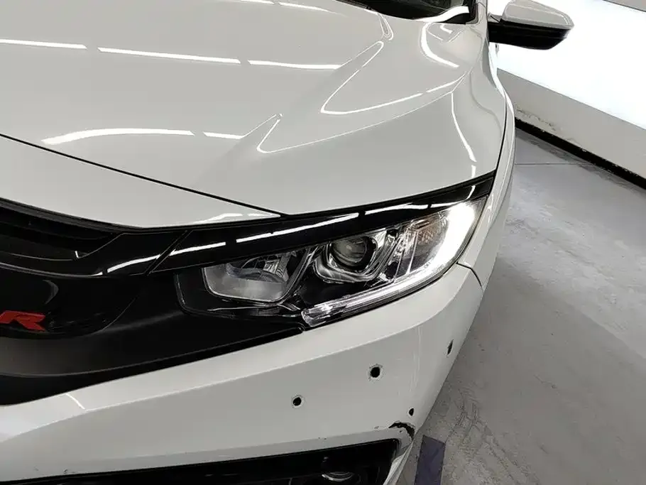 Honda Civic — фото 9