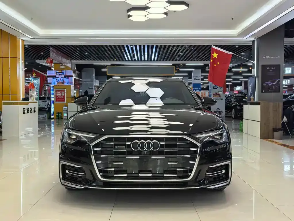 Audi A6L — фото 5