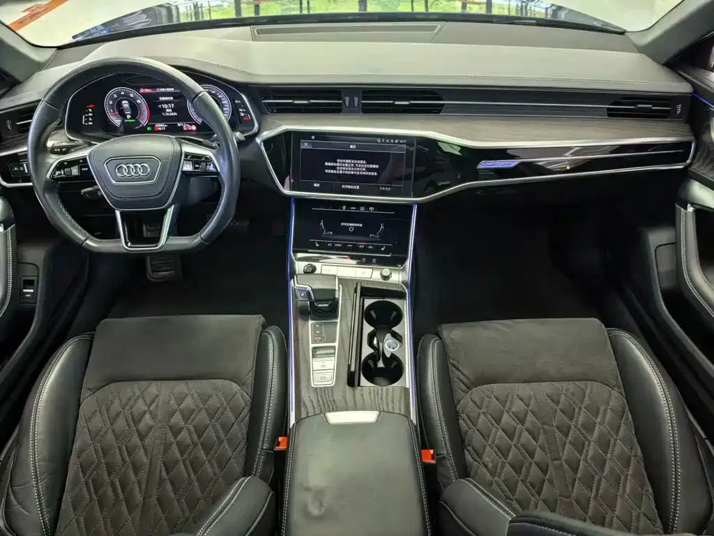 Audi A6L — фото 2