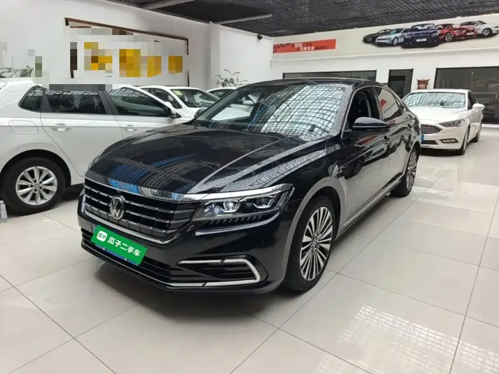Volkswagen Passat — фото 9