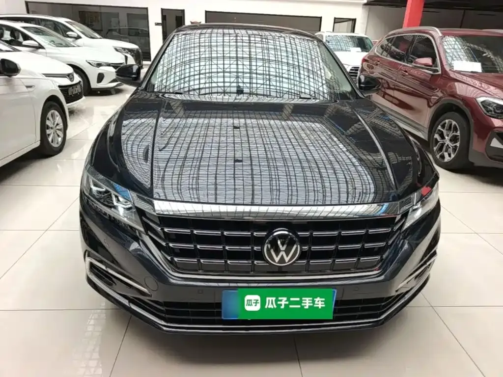 Volkswagen Passat — фото 5