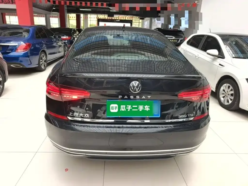 Volkswagen Passat — фото 6