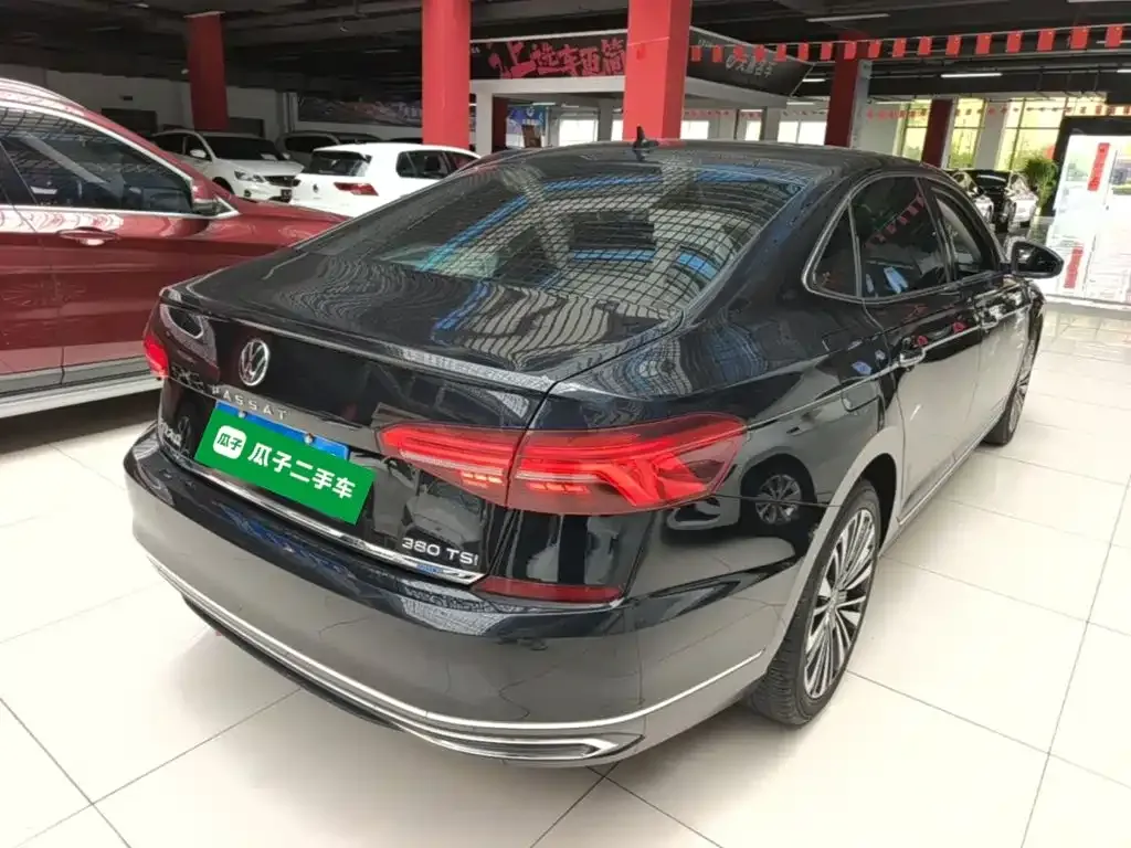 Volkswagen Passat — фото 3