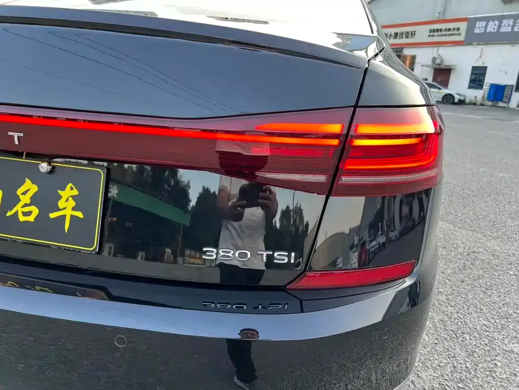 Volkswagen Passat — фото 5