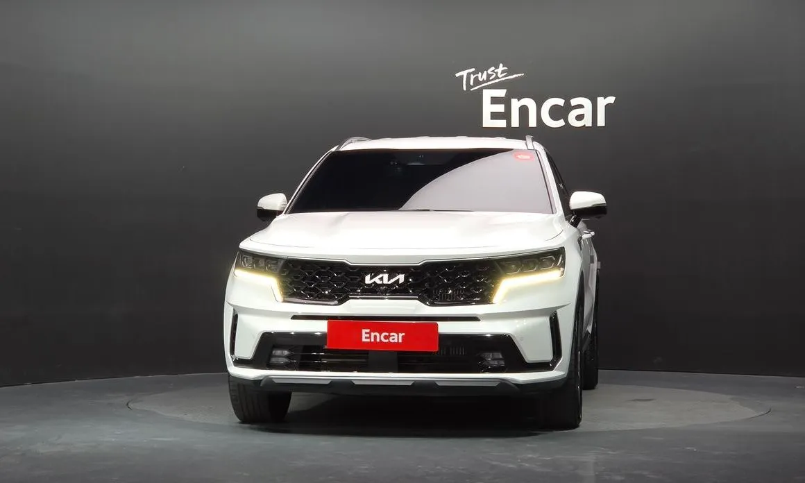 Kia Sorento — фото 4