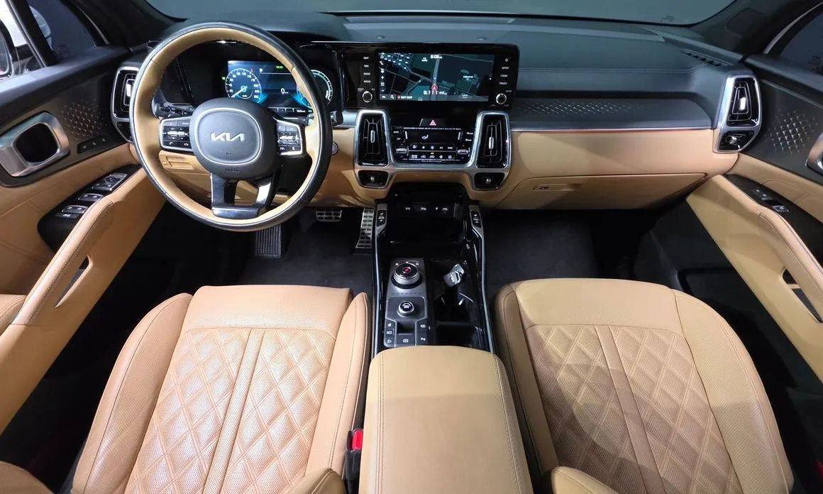 Kia Sorento — фото 8