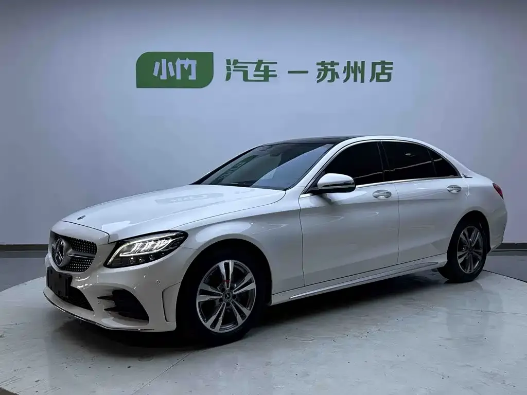 Mercedes-Benz C-Class — фото 1