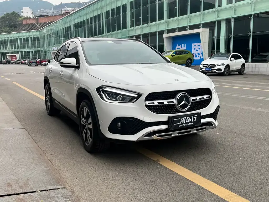Mercedes-Benz GLA — фото 5