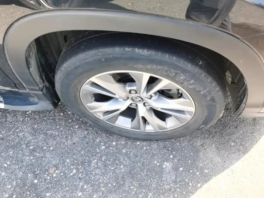 Toyota Highlander — фото 10