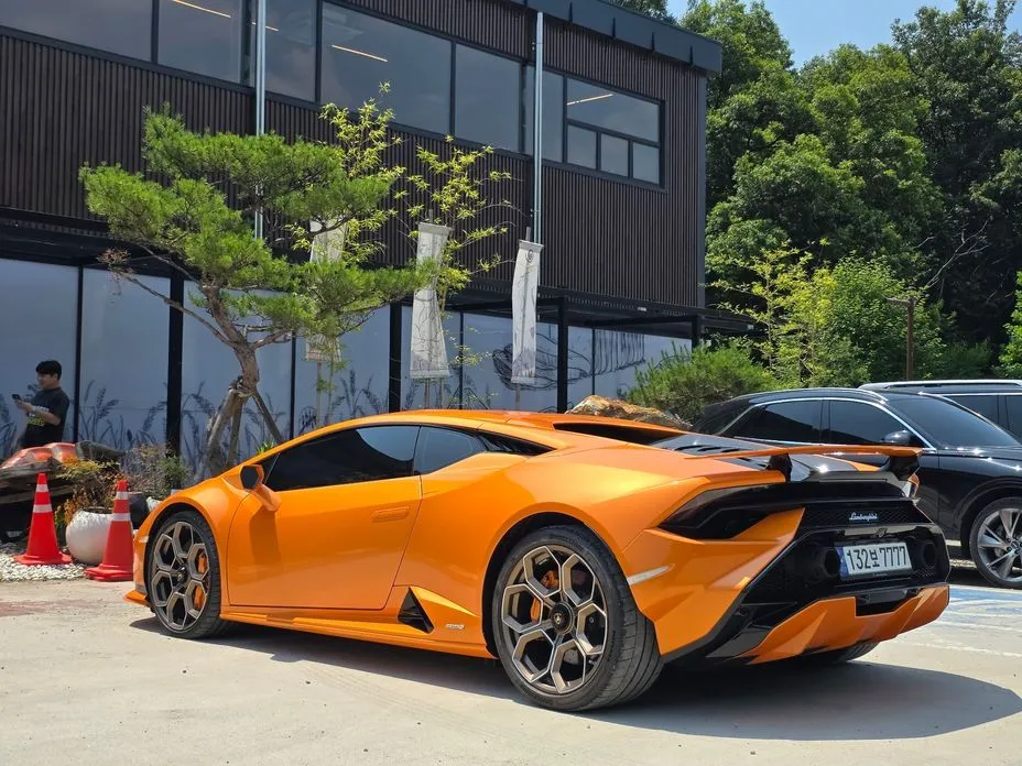 Lamborghini Huracan — фото 8