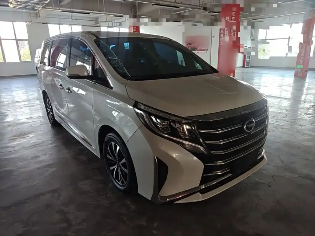 GAC Motor Trumpchi M8 — фото 8