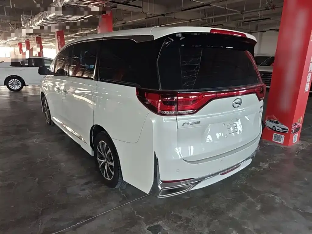 GAC Motor Trumpchi M8 — фото 10