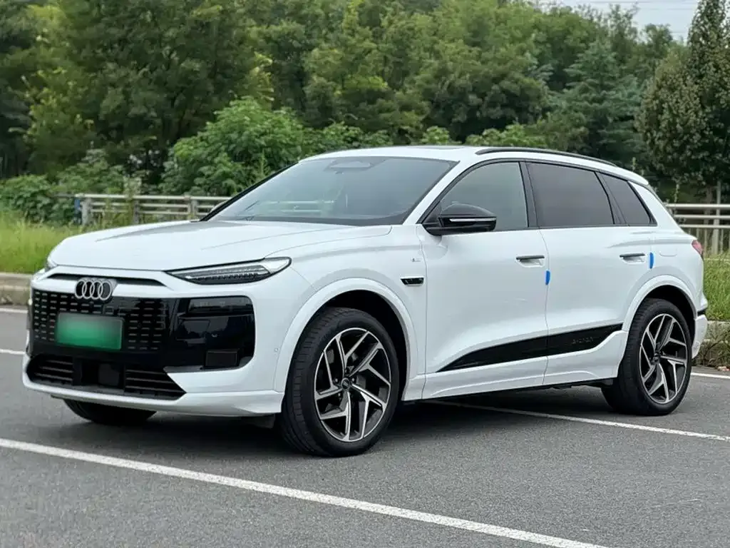 Audi Q6L e-tron — фото 7
