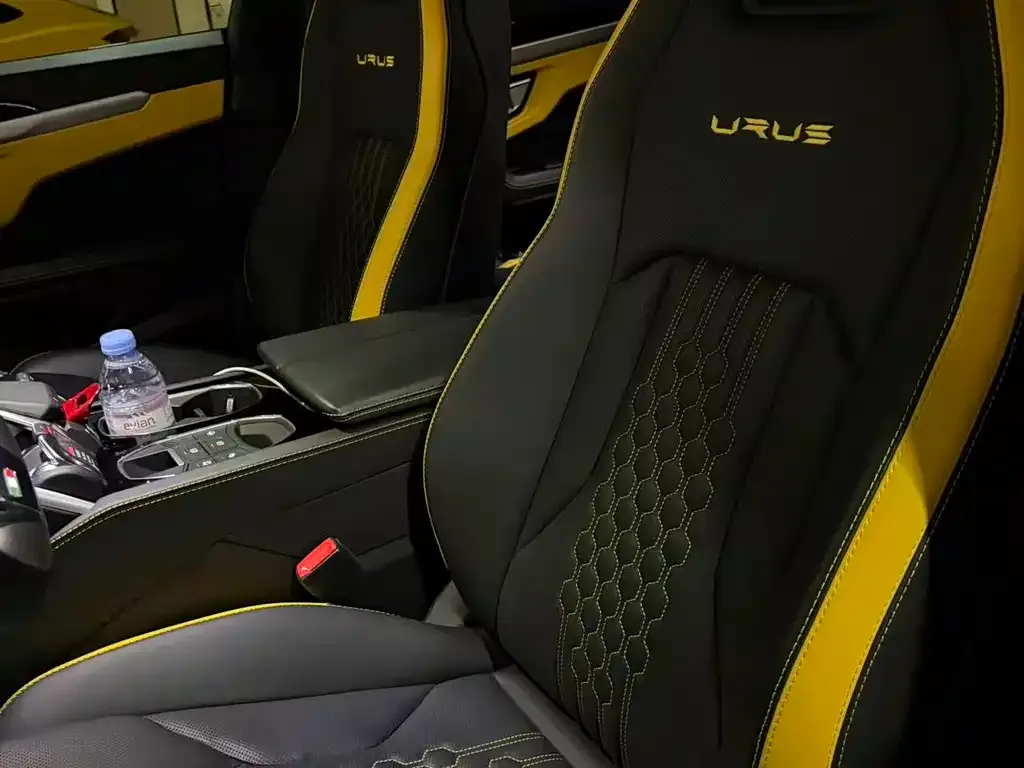 Lamborghini Urus — фото 7