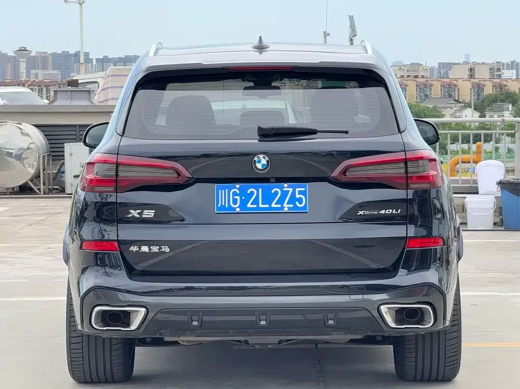 BMW X5 — фото 5
