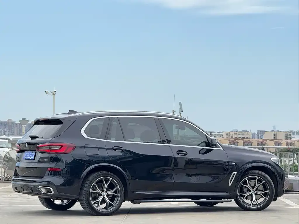 BMW X5 — фото 2