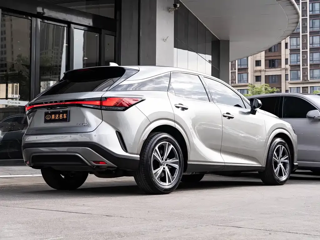Lexus RX — фото 7