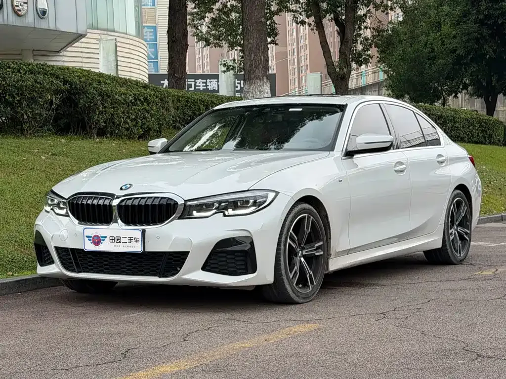 BMW 3 Series — фото 1