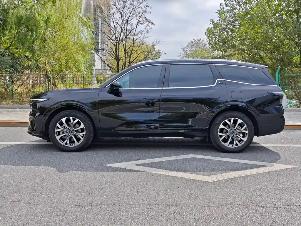 Ford Edge — фото 3