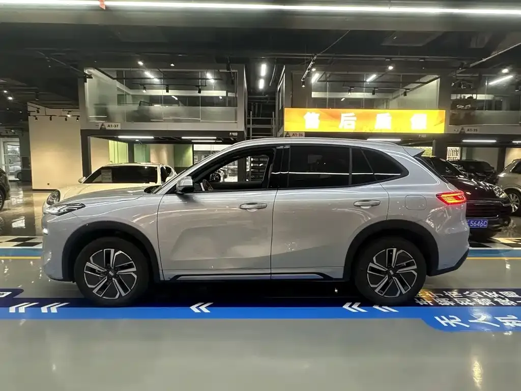 Geely Galaxy Xingjian 7 — фото 9