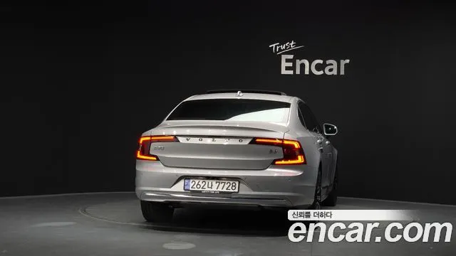 Volvo S90 — фото 6